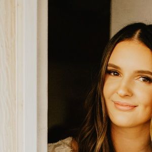 Meet your Posher, Molly